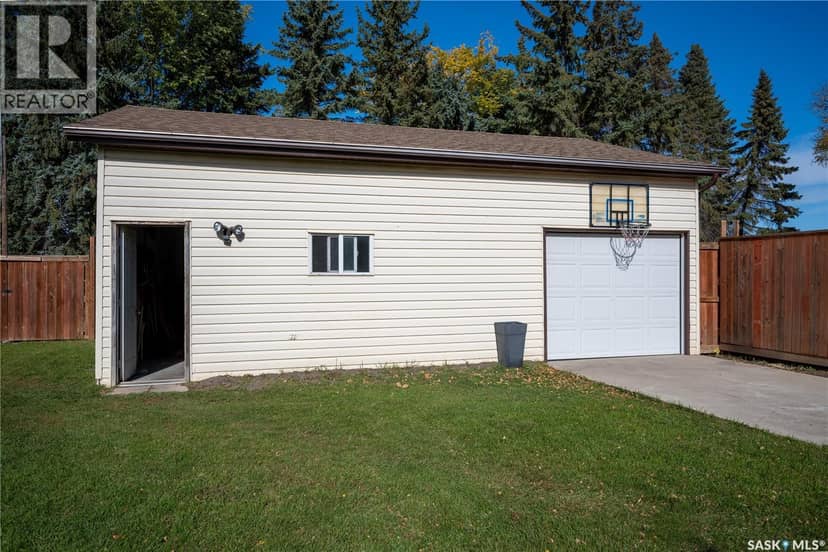 72 Redwood DRIVE — photo 36 of 40