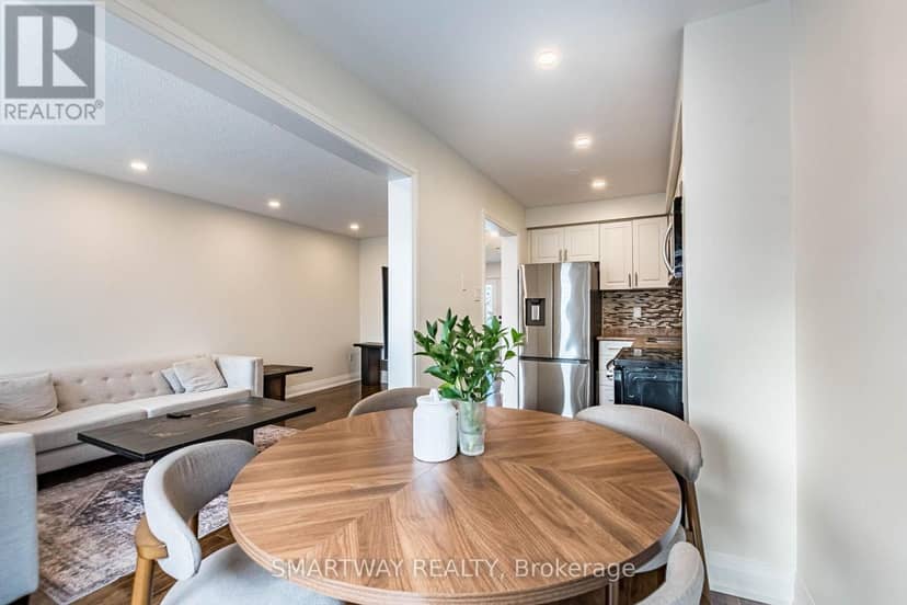 94 Goldenlight Circle — photo 17 of 40