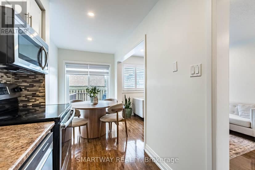 94 Goldenlight Circle — photo 21 of 40