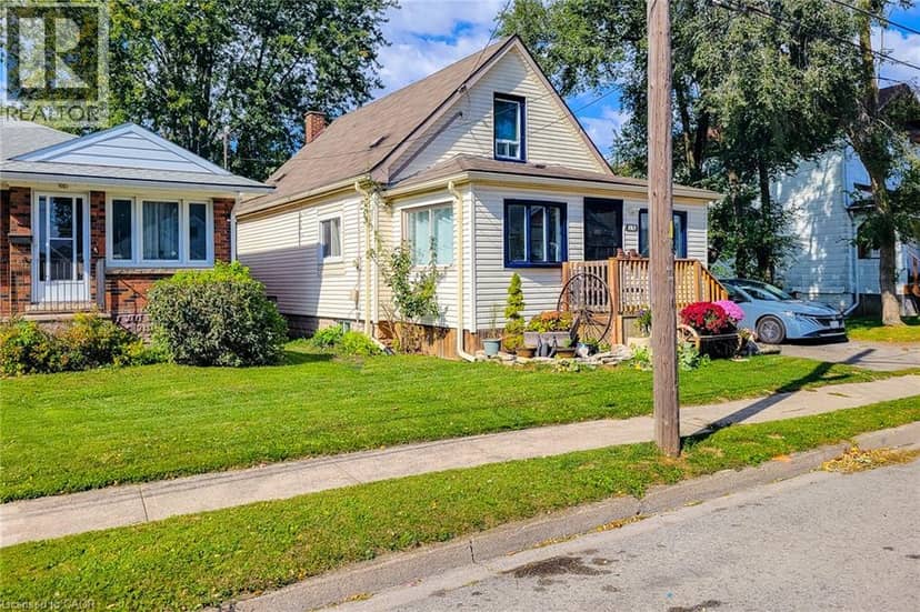 38 CLIFFORD Avenue, Welland, photo 3