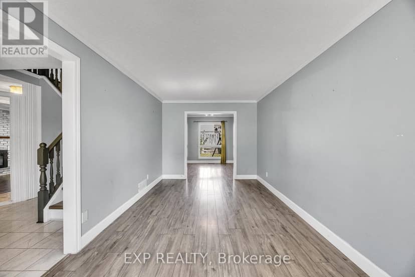 39 Linda Drive — photo 6 of 40