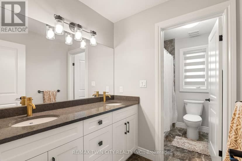 43 Frontier Drive — photo 32 of 40