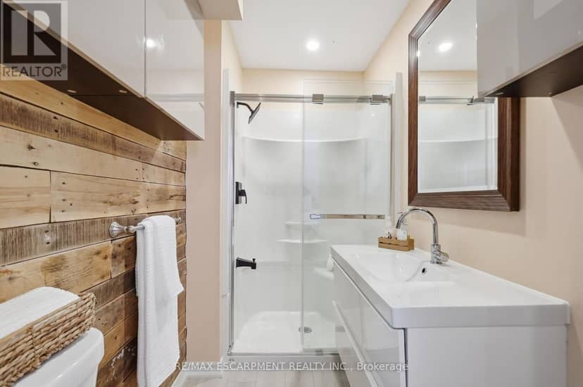 346 Hawkridge Avenue — photo 26 of 40