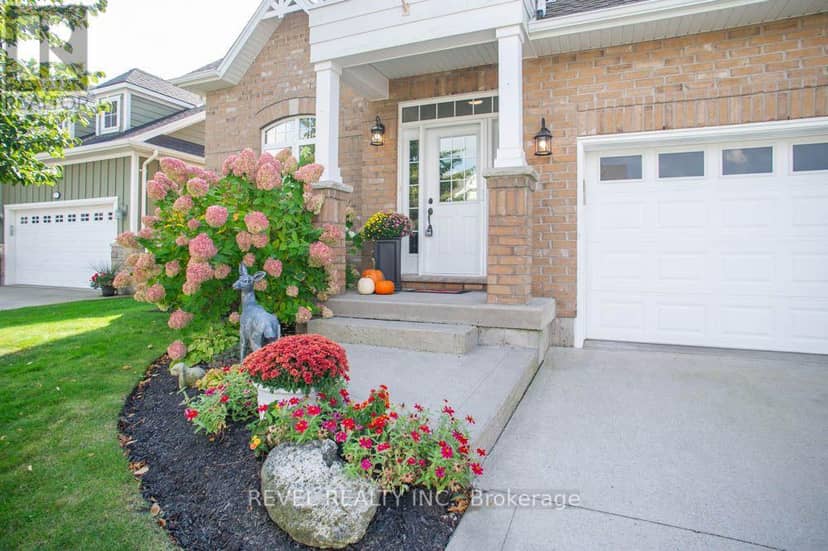 27 Schooner Drive, Norfolk, photo 3