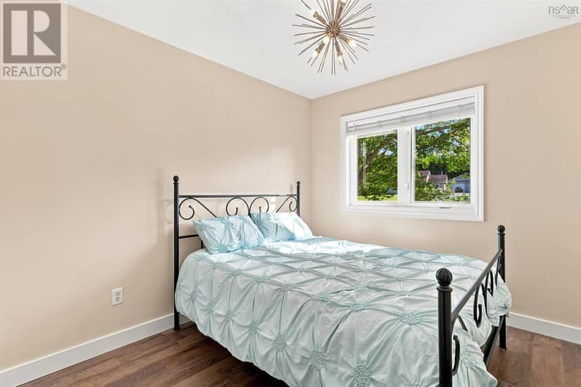 39 Delmerle Drive — photo 29 of 40