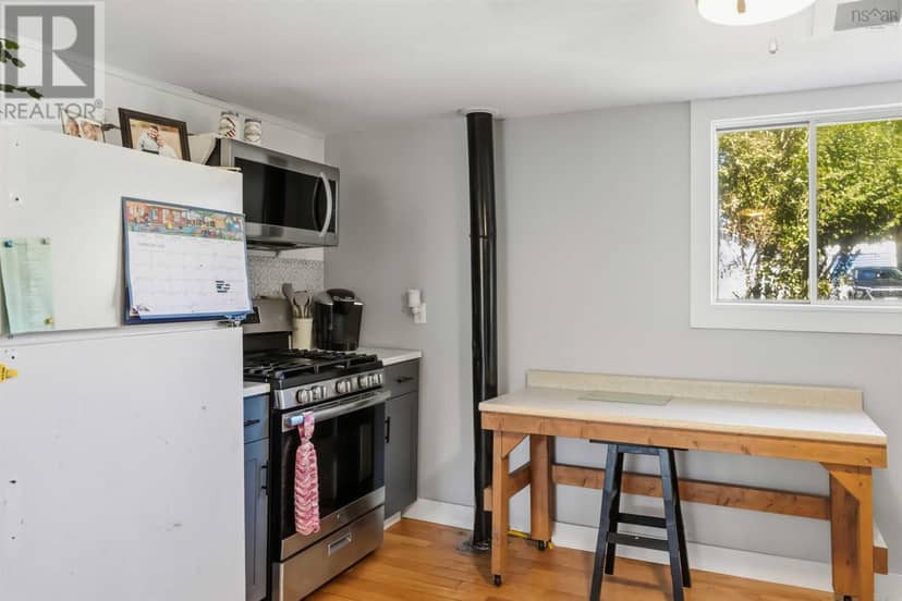 9677 221 Highway, Canning, photo 8
