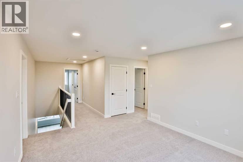 668 Devonia Road W — photo 16 of 32