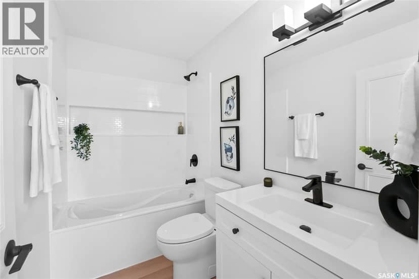 5004 1st AVENUE — photo 16 of 27