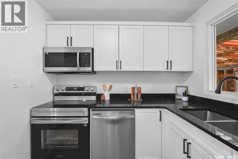 5004 1st AVENUE, Regina, photo 7