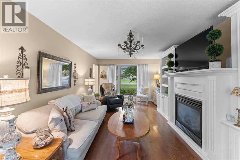 43 STELLA Street — photo 6 of 32