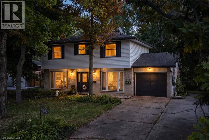 43 STELLA Street — photo 3 of 32