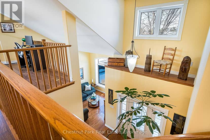 82 Stanley Street — photo 36 of 40