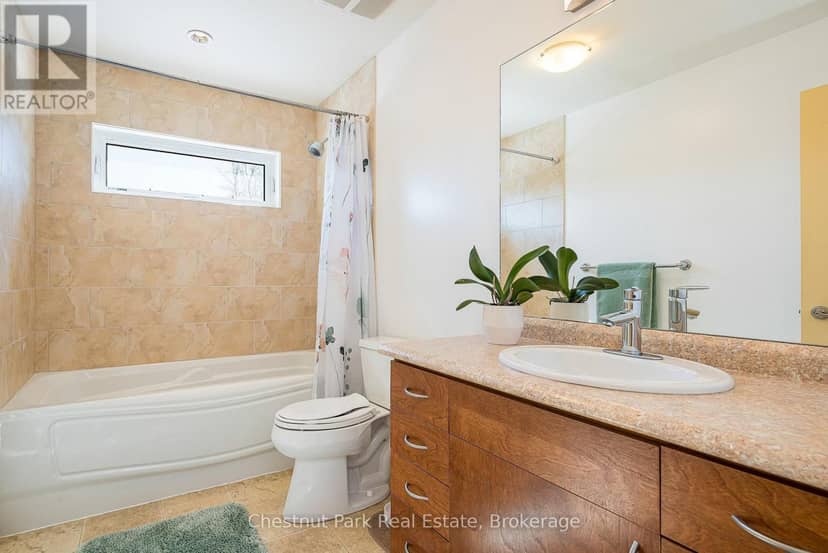 82 Stanley Street — photo 31 of 40