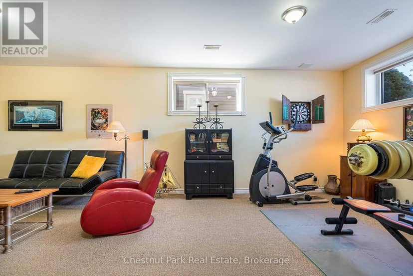 82 Stanley Street — photo 37 of 40
