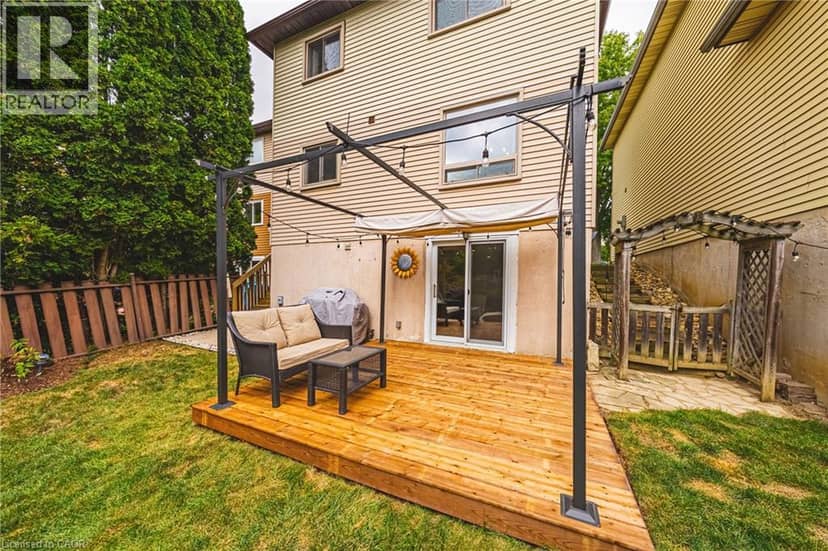 19 HILLSDALE Court — photo 35 of 40