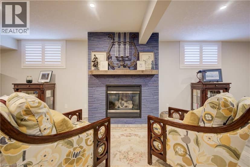 517 STARBOARD Crescent — photo 31 of 40