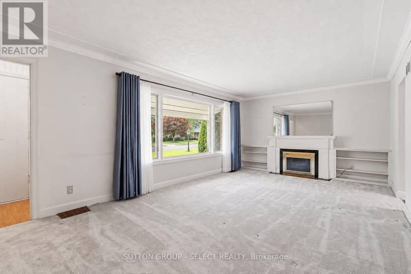 40 David Street — photo 3 of 40
