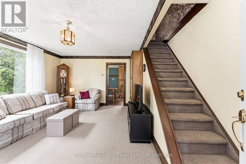 14080 Marsh Hill Road, Scugog, photo 8