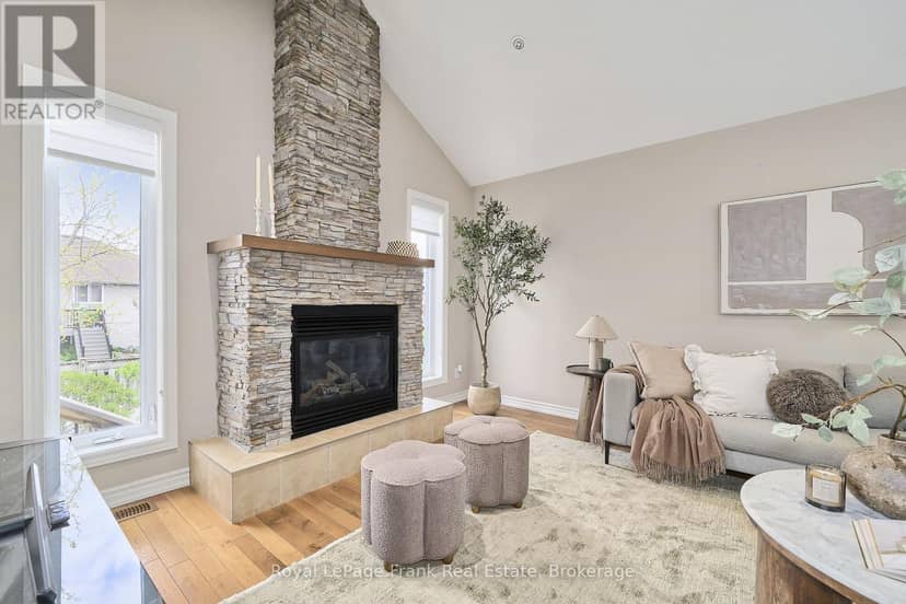 11 Fox Den Drive — photo 17 of 40