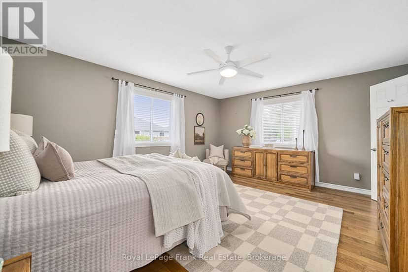 11 Fox Den Drive — photo 24 of 40