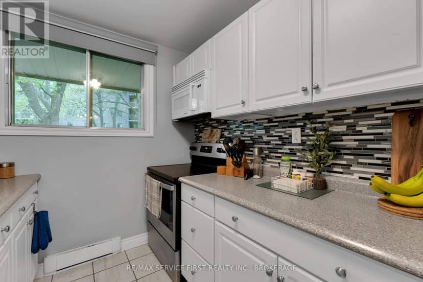103 - 1010 Pembridge Crescent — photo 13 of 28