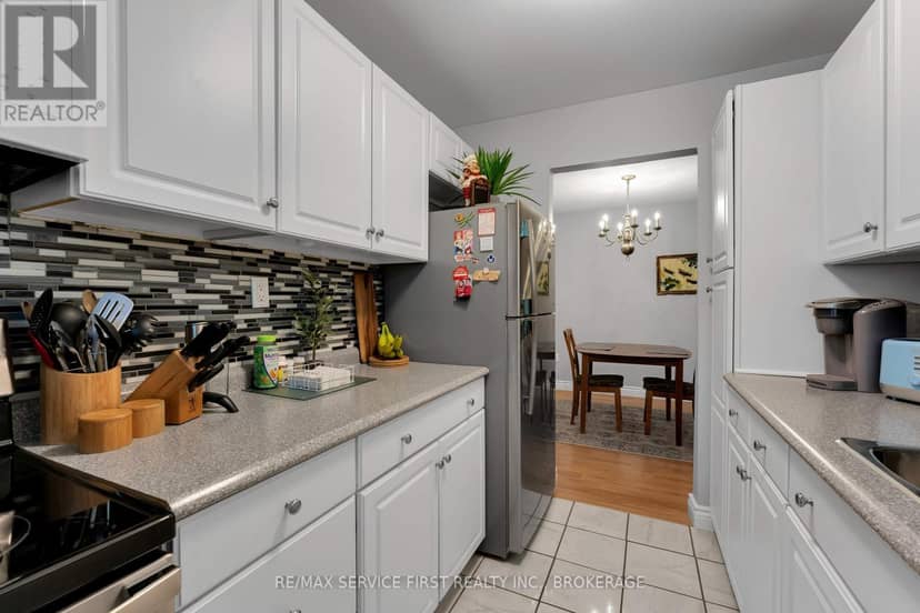 103 - 1010 Pembridge Crescent — photo 14 of 28
