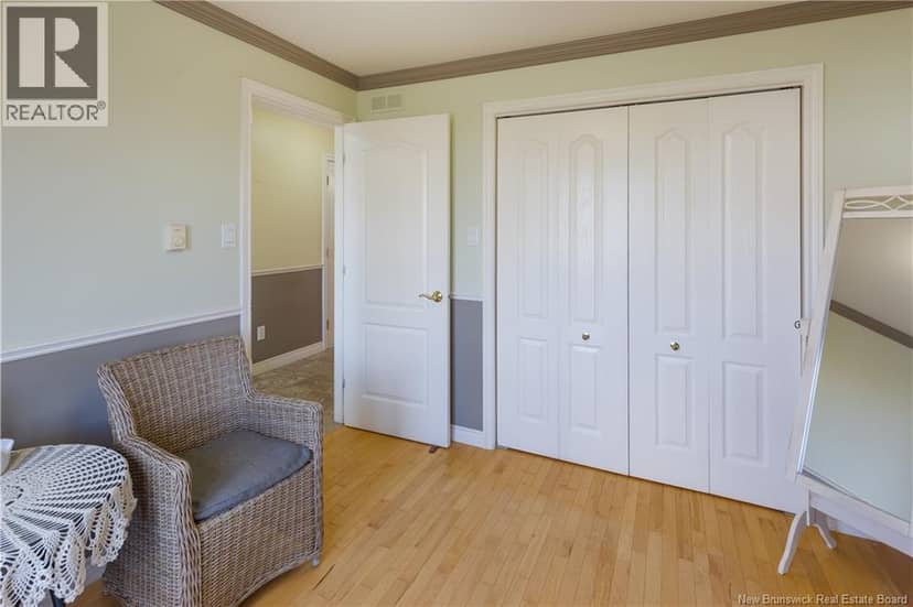 43 Dométhilde Crescent — photo 17 of 37