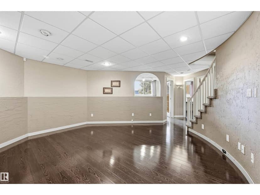 #5 11809 9B AV NW — photo 33 of 40