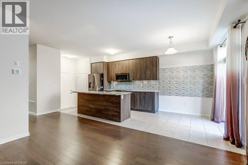 80 OAKTREE Drive — photo 20 of 40