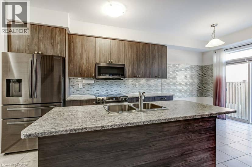 80 OAKTREE Drive — photo 15 of 40
