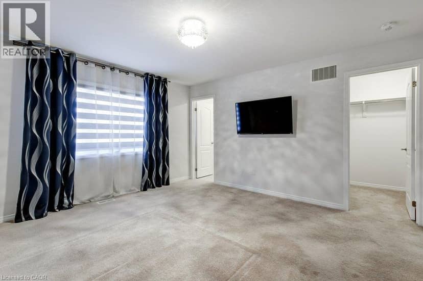 80 OAKTREE Drive — photo 26 of 40