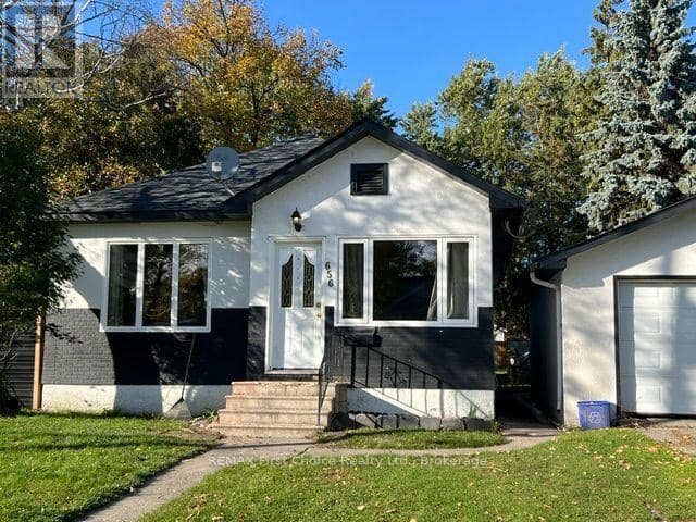 656 First Street E — photo 1 of 24