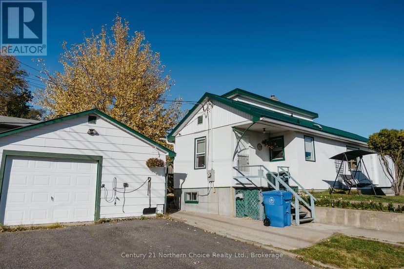 100 Regina Avenue — photo 3 of 33