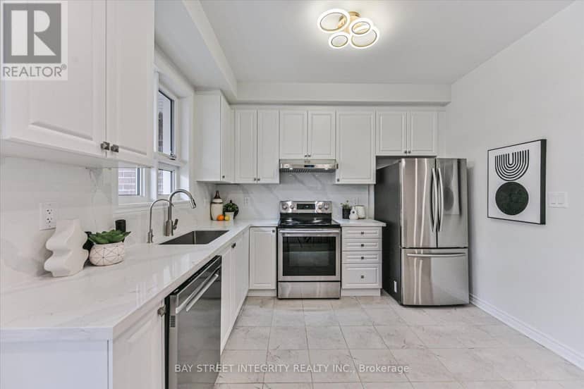 25 Chicago Lane — photo 14 of 40