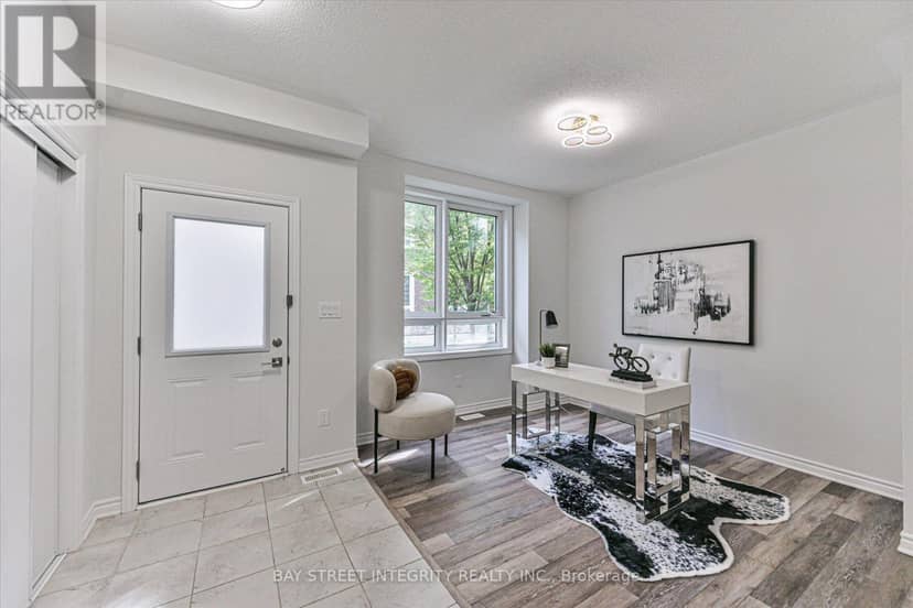 25 Chicago Lane, Markham, photo 4