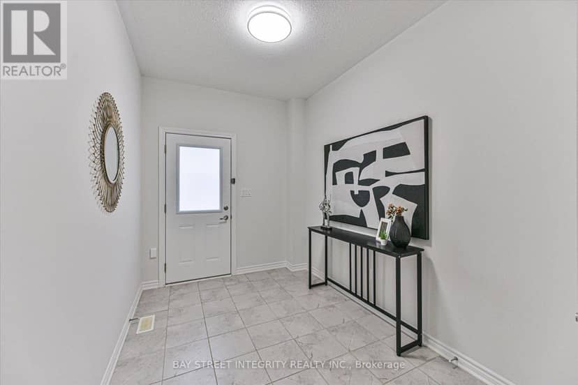 25 Chicago Lane, Markham, photo 7