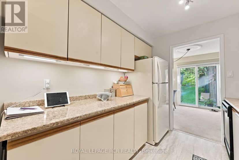 707 Caradonna Crescent — photo 11 of 38