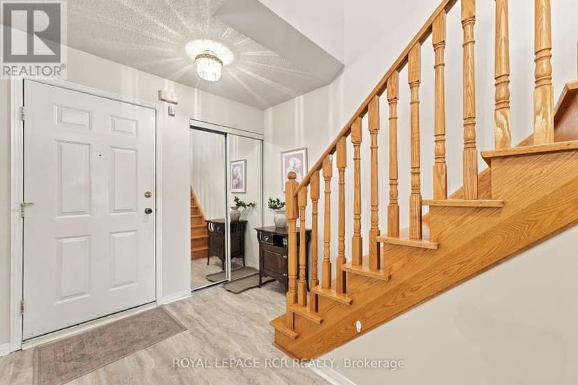 707 Caradonna Crescent, Newmarket, photo 3