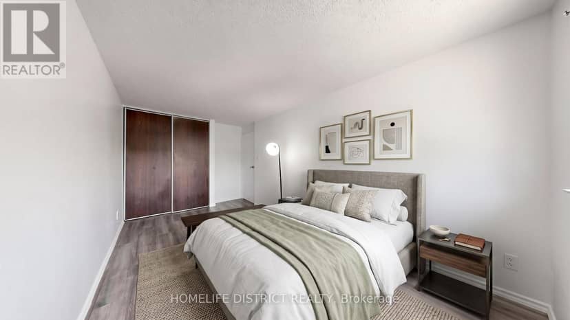 424 Chaleur Avenue — photo 13 of 17
