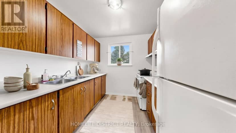 424 Chaleur Avenue, Oshawa, photo 4