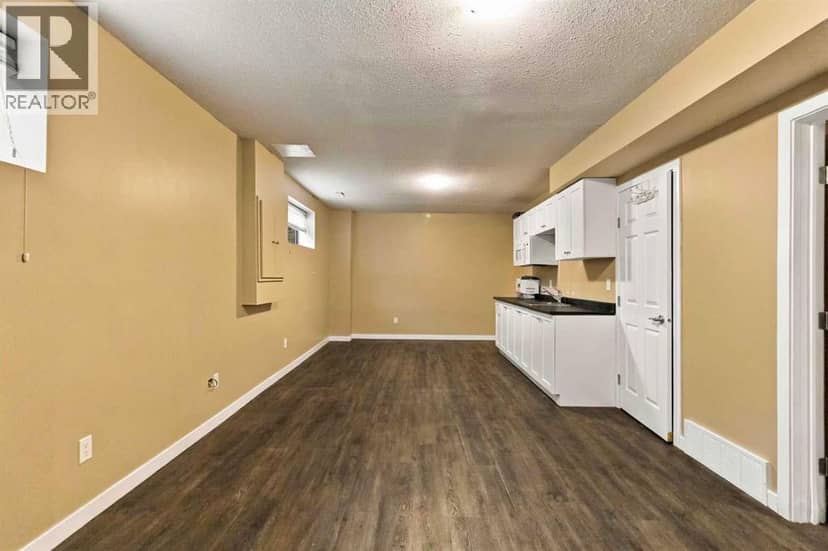 145 Brebeuf Crescent — photo 20 of 40