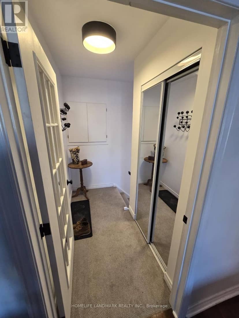 242 - 2110 Cleaver Avenue, Burlington, photo 2