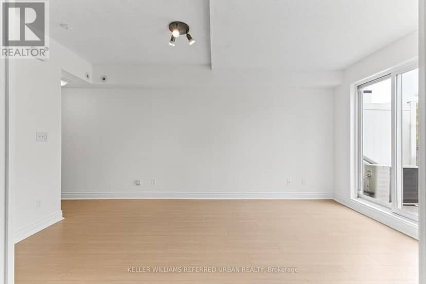 2016 - 3035 Finch Avenue W — photo 10 of 24