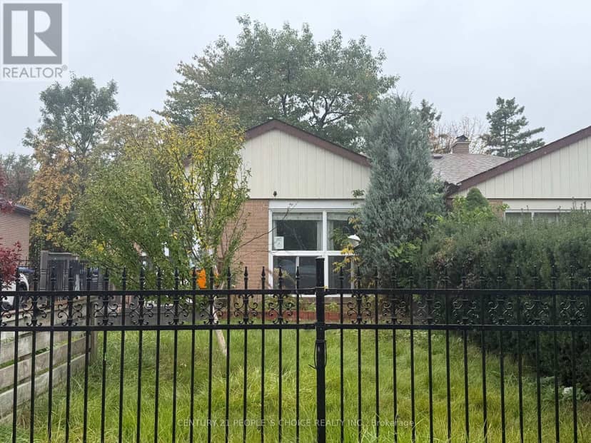 111 Aloma Crescent, Brampton, photo 3