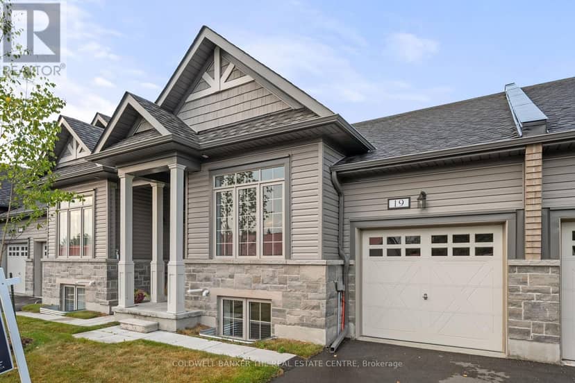 19 - 17 Lakewood Crescent, Kawartha Lakes, photo 2