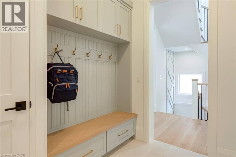 90 MARGARET Avenue N Unit# A — photo 12 of 40