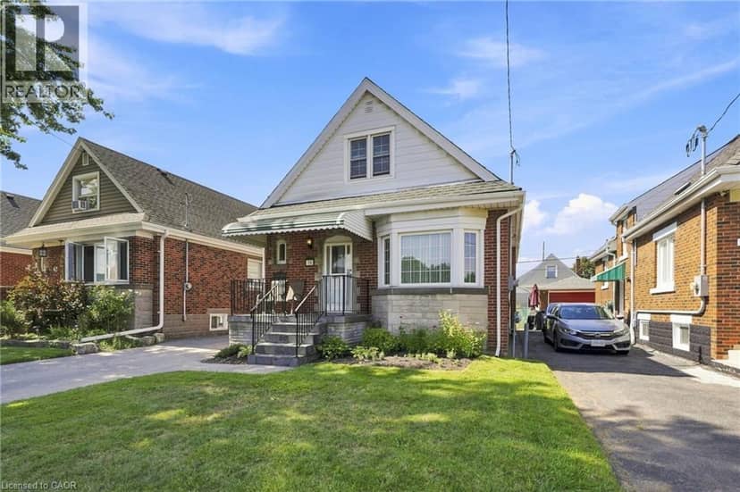 38 GARSIDE Avenue S — photo 2 of 40