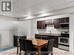 2361 Askin Avenue — photo 13 of 17