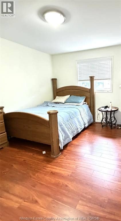 2361 Askin Avenue — photo 8 of 17