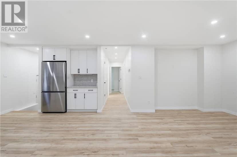 853 Howey — photo 9 of 36